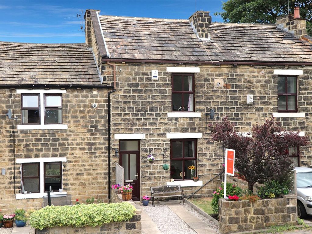 3 bed terraced house for sale in Meadow Road, Bradford, West Yorkshire