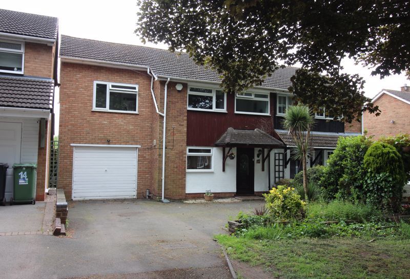 5 bed semidetached house for sale in Green, Kingswinford DY6