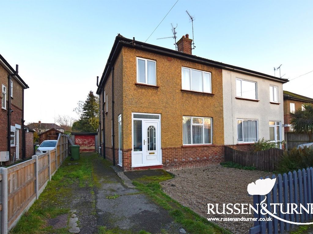 3 bed semidetached house for sale in Gloucester Road, King's Lynn PE30