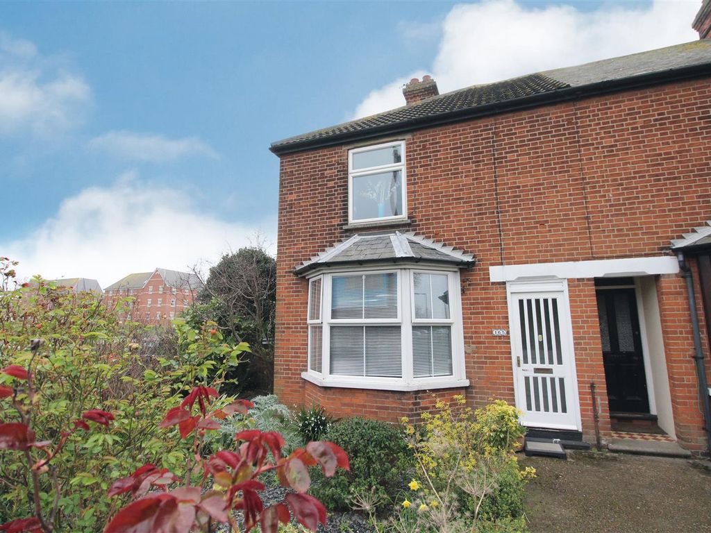 3 bed property for sale in Langer Road, Felixstowe IP11 Zoopla