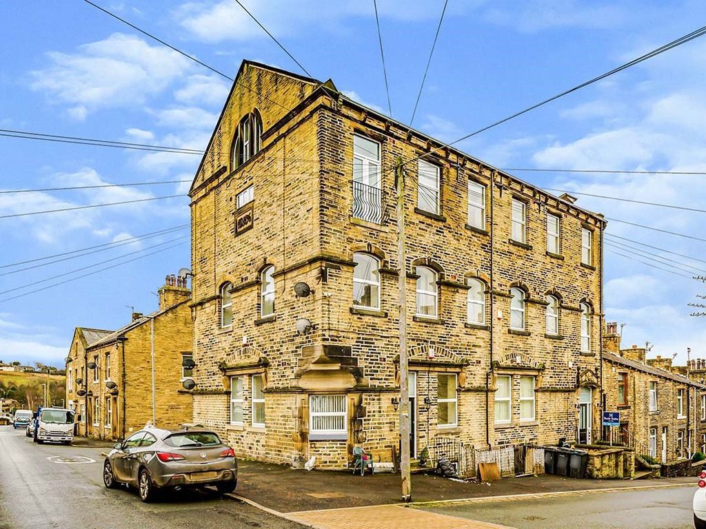 Browning Heights, Browning Avenue, Halifax, West Yorkshire HX3  