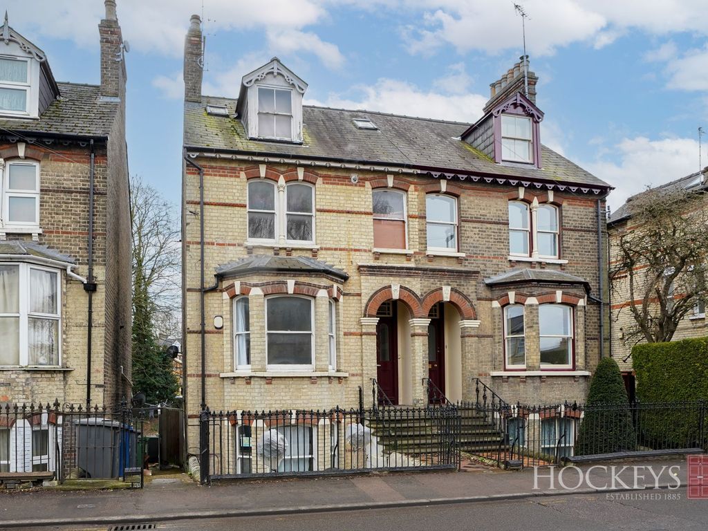 2 bed flat for sale in Victoria Road, Cambridge CB4 Zoopla