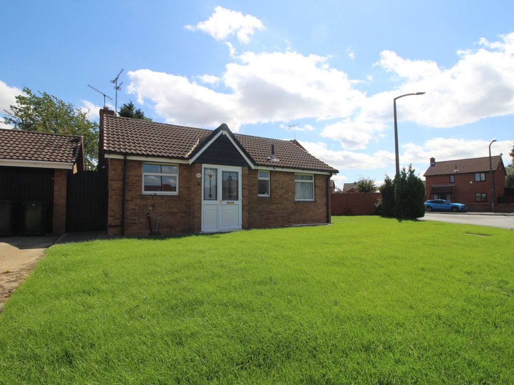 2 bed bungalow for sale in Tranmoor Lane, Armthorpe, Doncaster DN3 Zoopla