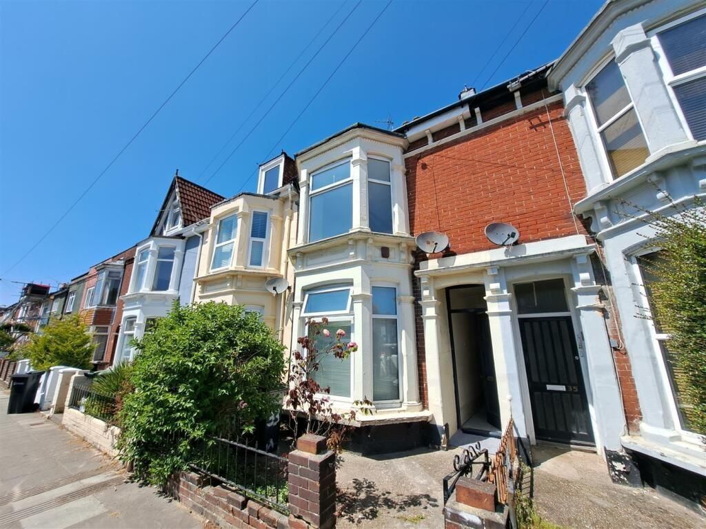2 bed flat to rent in Queens Road, Portsmouth PO2, £1,000 pcm Zoopla