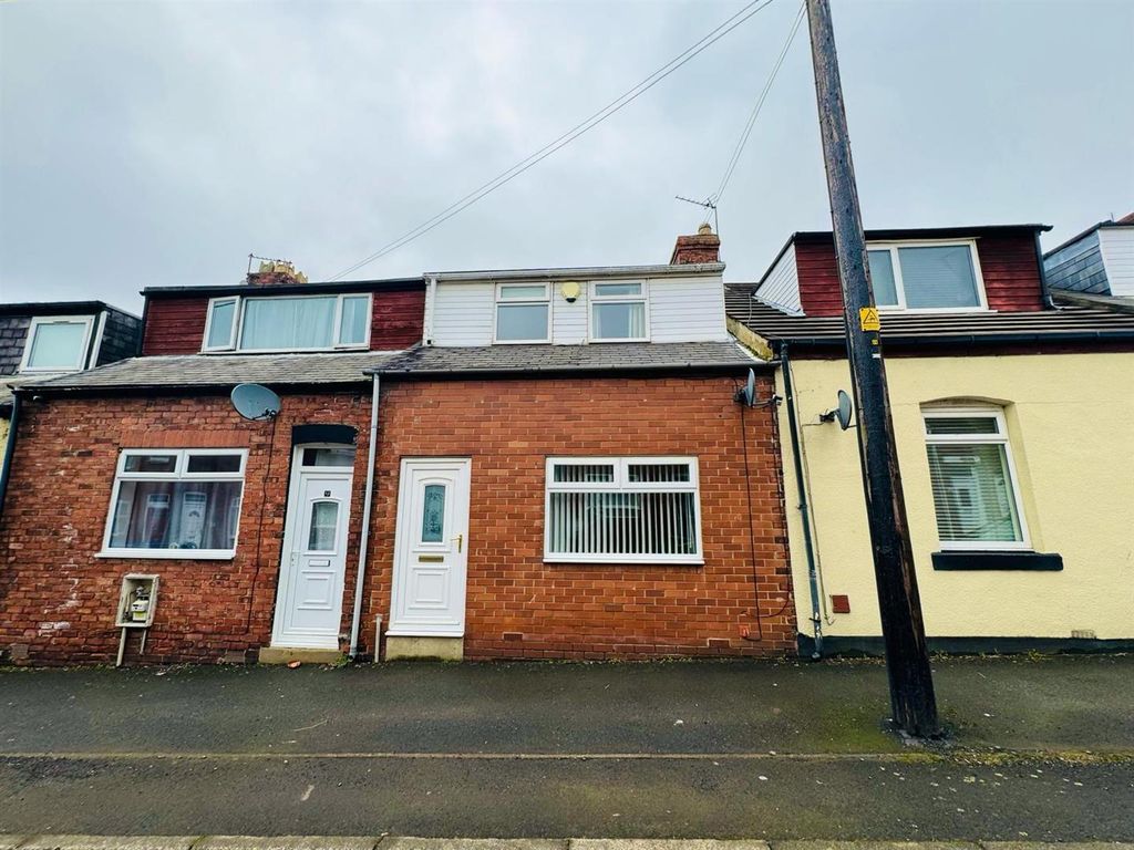 3 bed property for sale in Girven Terrace, Easington Lane, Houghton Le