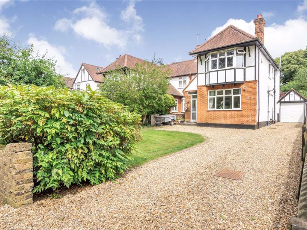 3 bed detached house for sale in Chess Vale Rise, Croxley Green