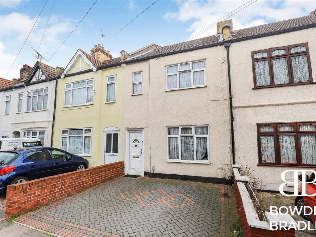 3 bed terraced house for sale in Dane Road, Ilford IG1 Zoopla