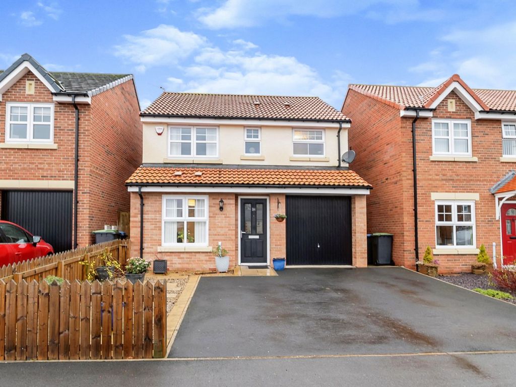 3 bed detached house for sale in Grangefields, Barnard Castle DL12 Zoopla