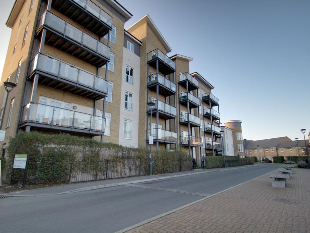 2 bed flat to rent in 11 Pennyroyal Drive, West Drayton UB7 Zoopla