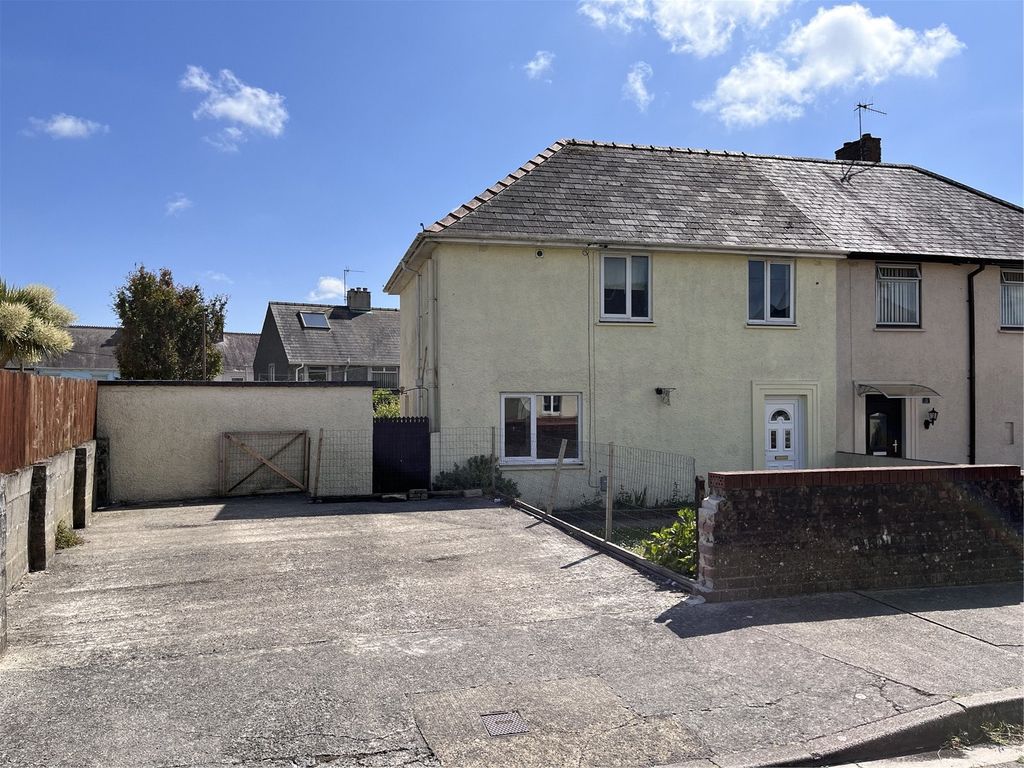 3 bed semidetached house for sale in St. Annes Crescent, Pembroke