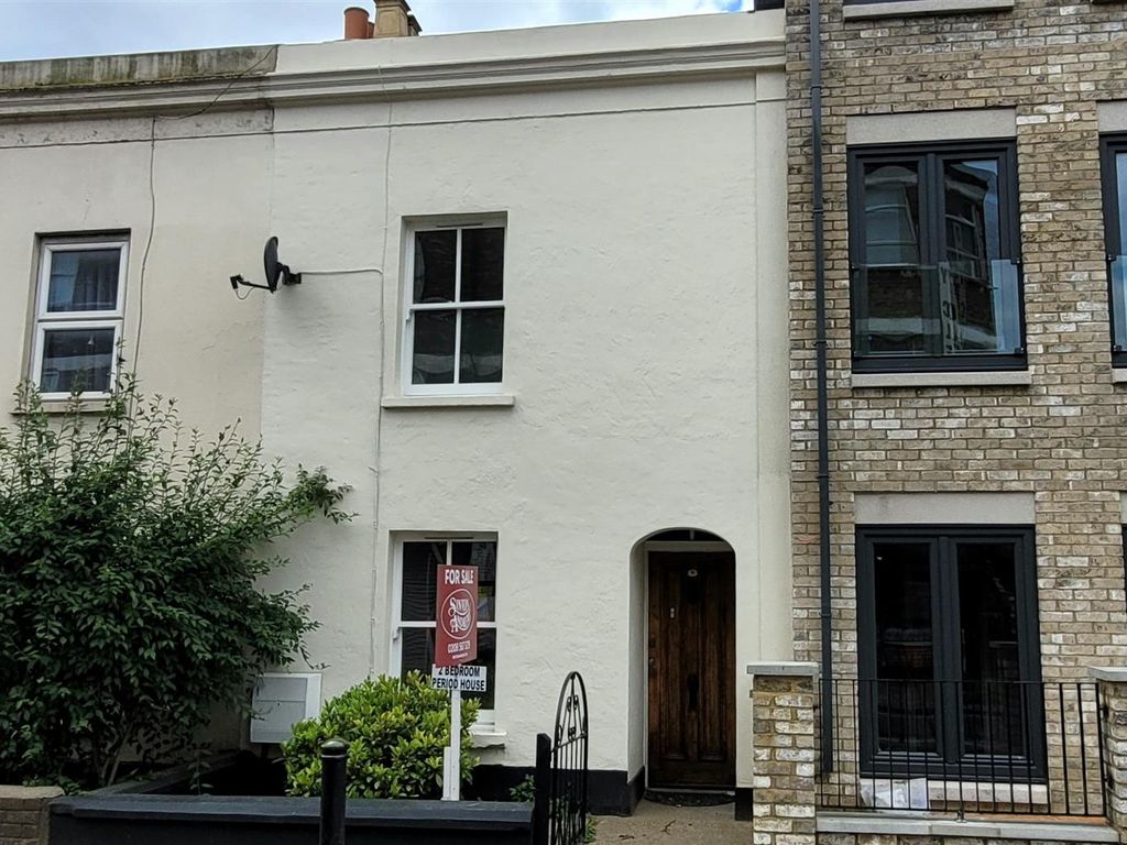 2 bed cottage for sale in Boston Road, London W7, £499,950 Zoopla