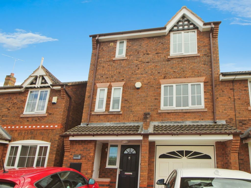 4 bed semidetached house for sale in The Heywoods, Chester, Cheshire