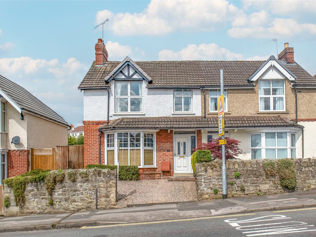 3 Bed Semi Detached House To Rent In Croft Road Old Town Swindon