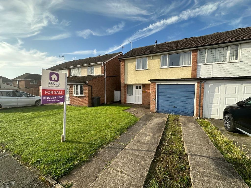 3 bed property for sale in Wroxall Way, Leicester LE3, £264,995 Zoopla