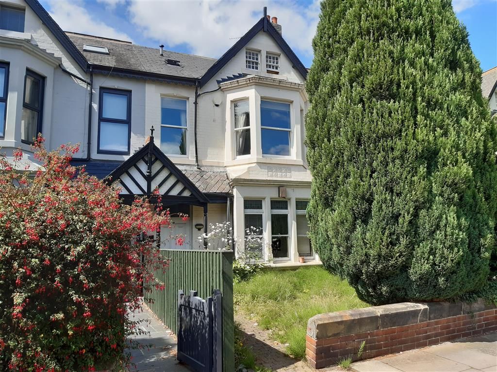 2 bed flat for sale in Sanderson Road, Jesmond, Newcastle Upon Tyne NE2