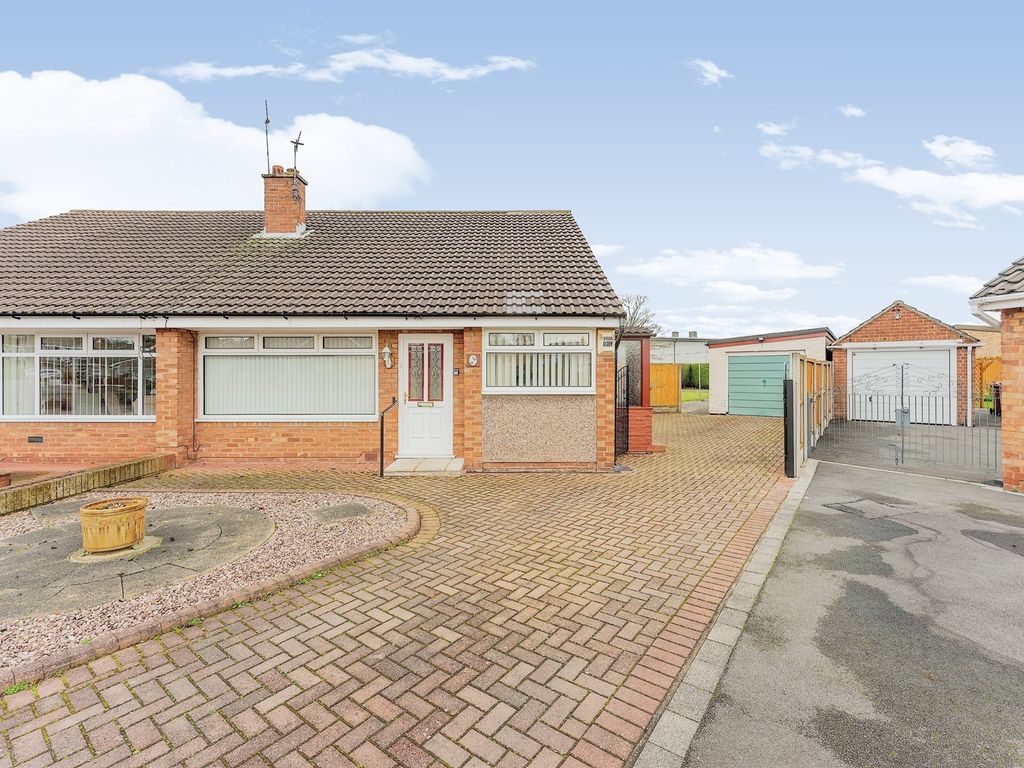 3 bed semidetached bungalow for sale in Rothesay Drive, Eastham