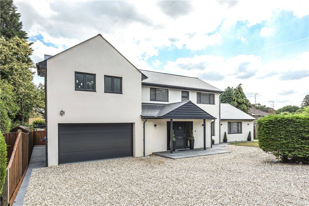 4 bed detached house for sale in The Ridings, Frimley, Surrey GU16, £
