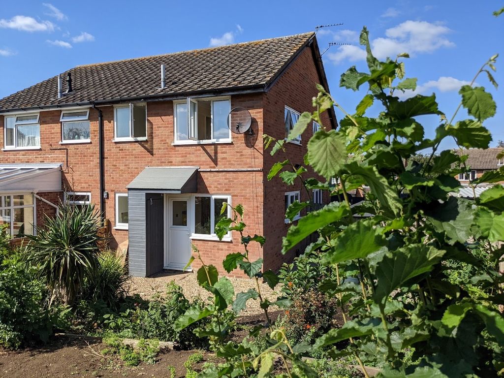 1 bed terraced house for sale in Kestrel Road, Melton Mowbray LE13 Zoopla