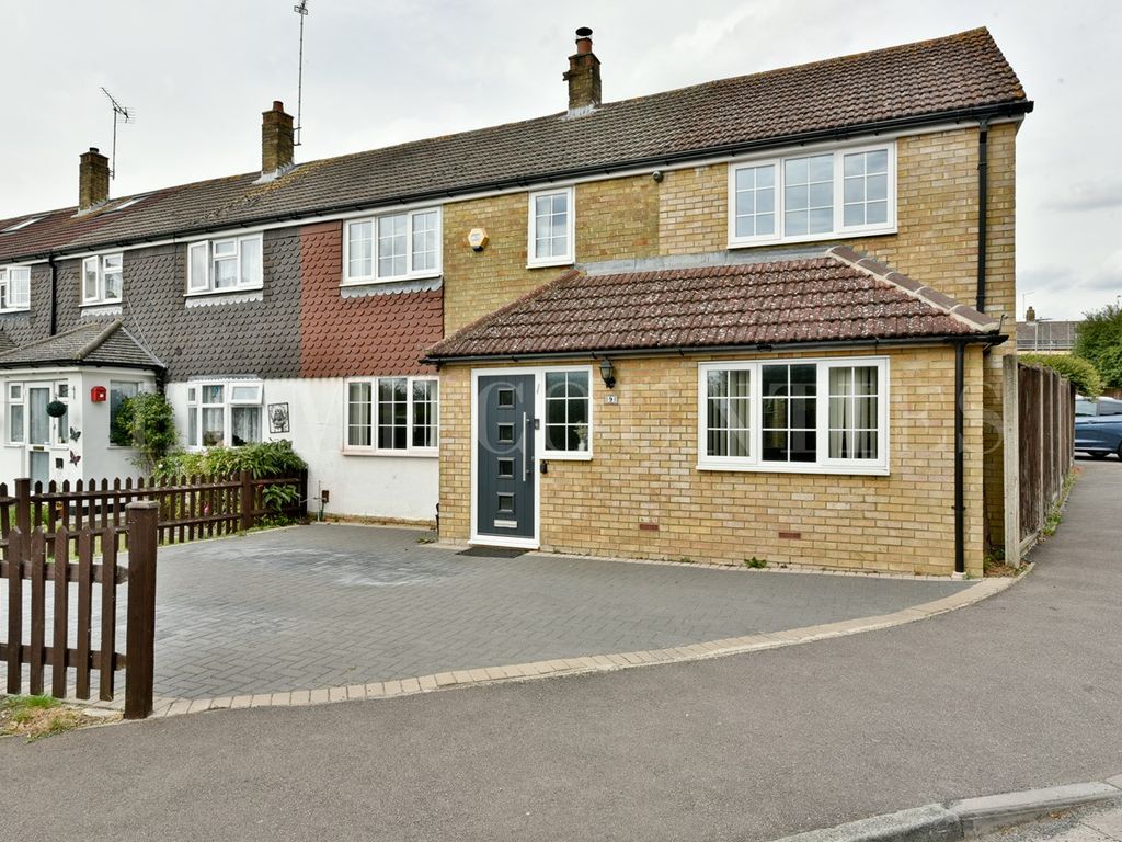 4 bed semidetached house for sale in Cherry Tree Lane, Potters Bar EN6