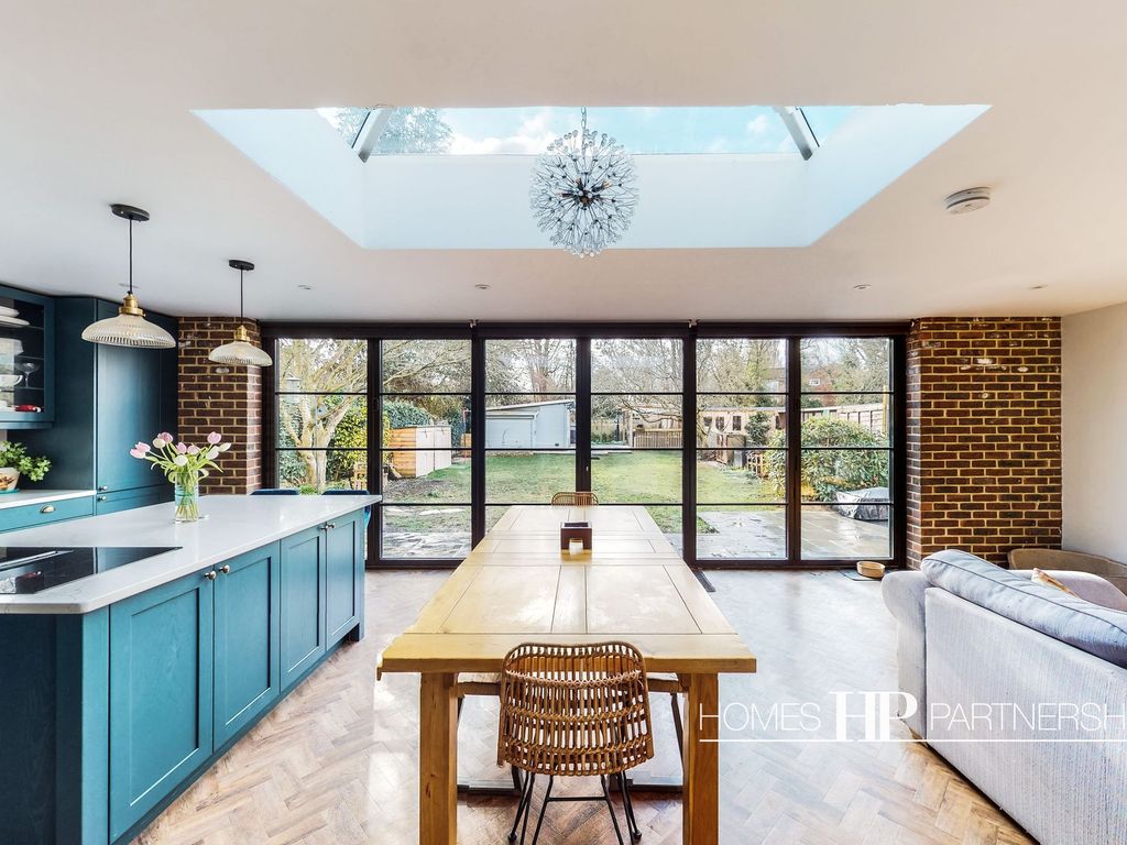 6 bed detached house for sale in Rosemary Lane, Horley RH6 Zoopla