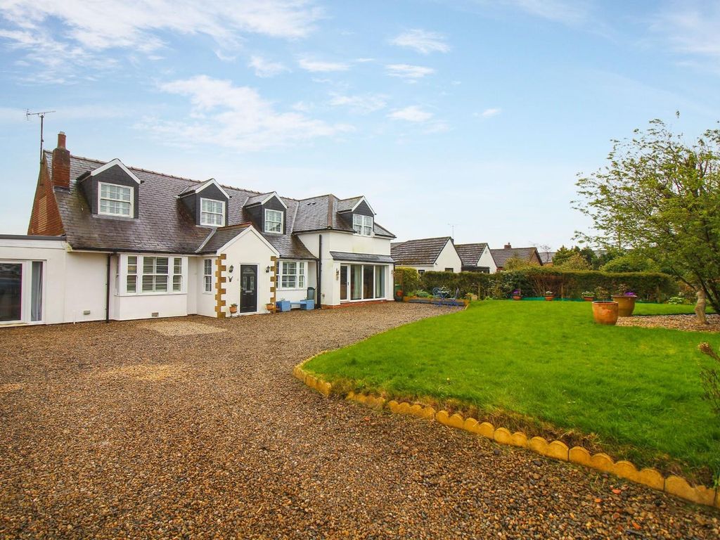 5 bed link detached house for sale in West Thirston, Morpeth NE65, £685,000 Zoopla