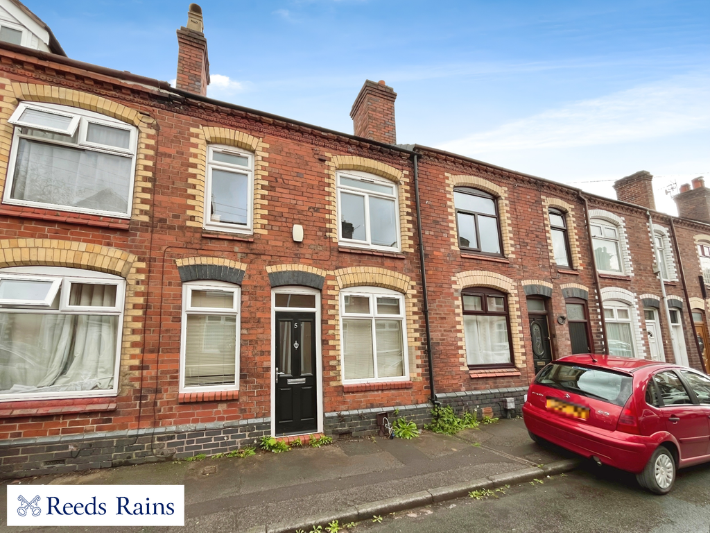 4 bed terraced house to rent in Kinsey Street, Newcastle, Staffordshire