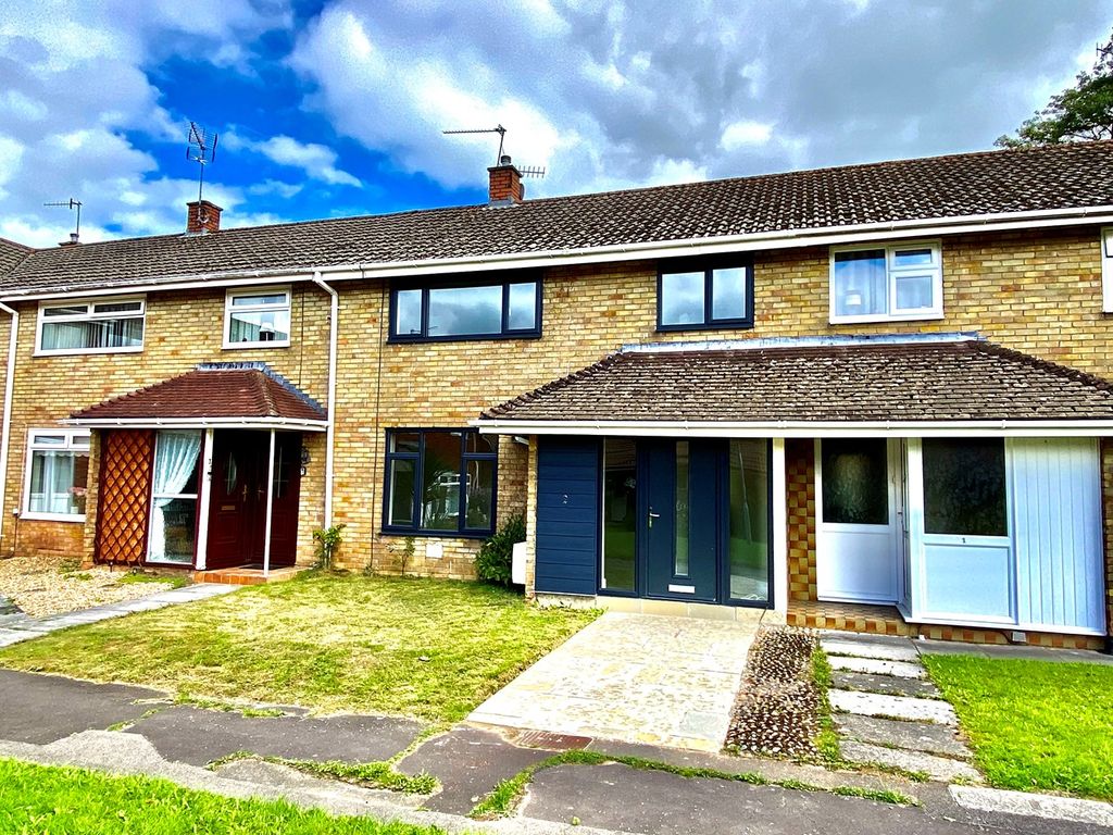3 bed terraced house for sale in Tretower Court, Llanyravon, Cwmbran