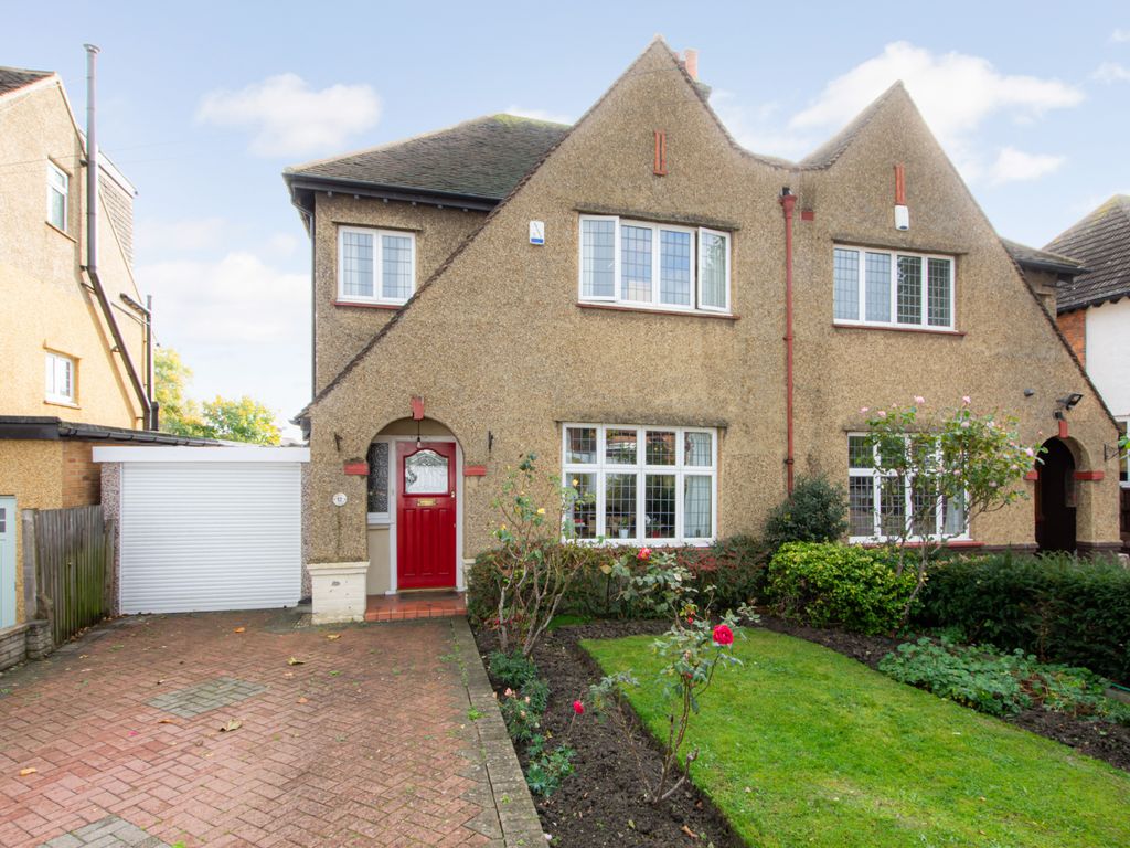 Senlac Road, London SE12  