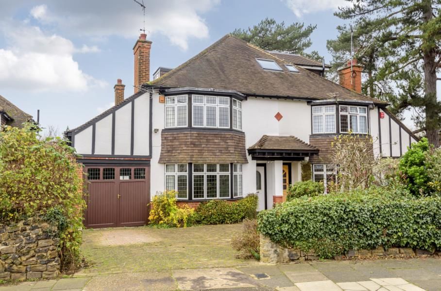 4 bed semidetached house to rent in West End Avenue, Pinner HA5 Zoopla
