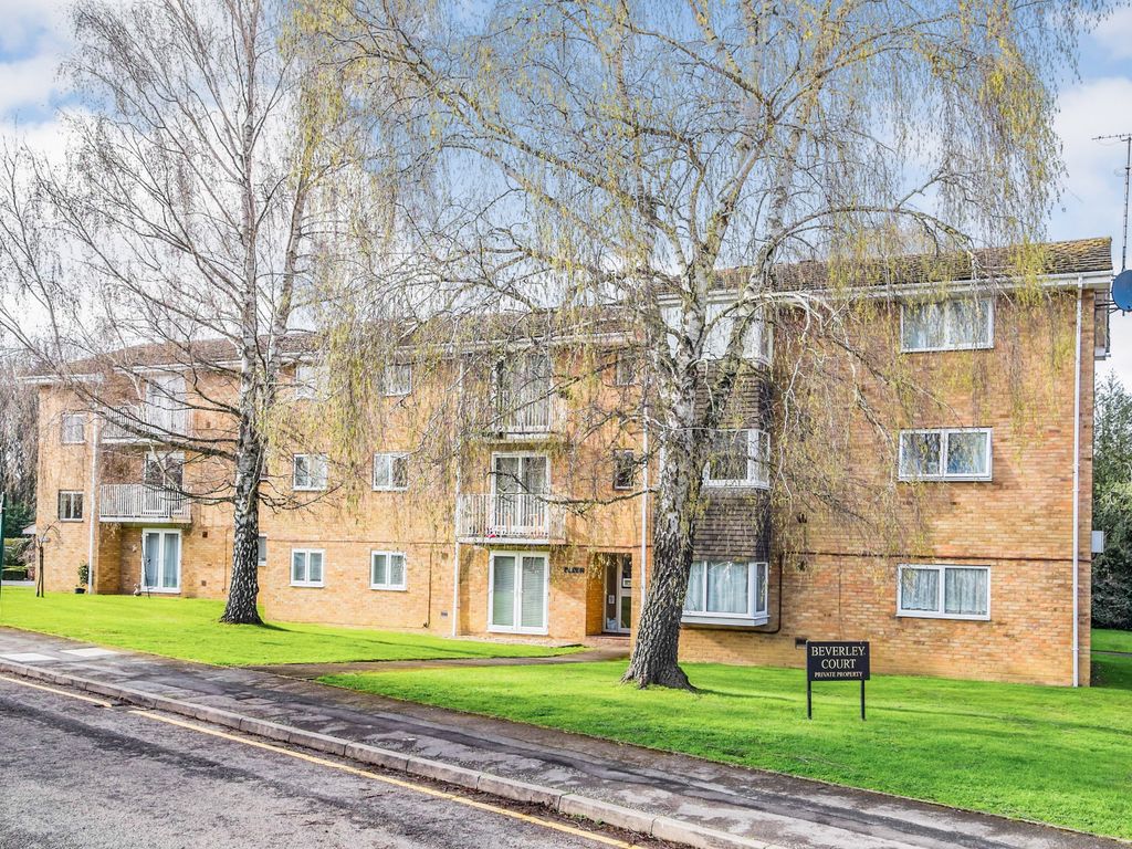 Block of flats for sale in Cedar Drive, Sunningdale, Ascot SL5 Zoopla