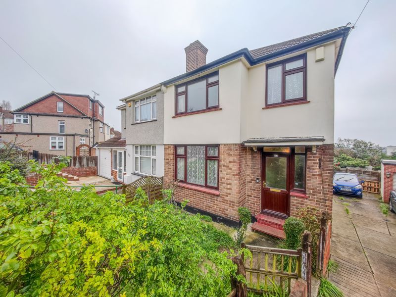 3 bed semidetached house for sale in Warland Road, Plumstead SE18, £