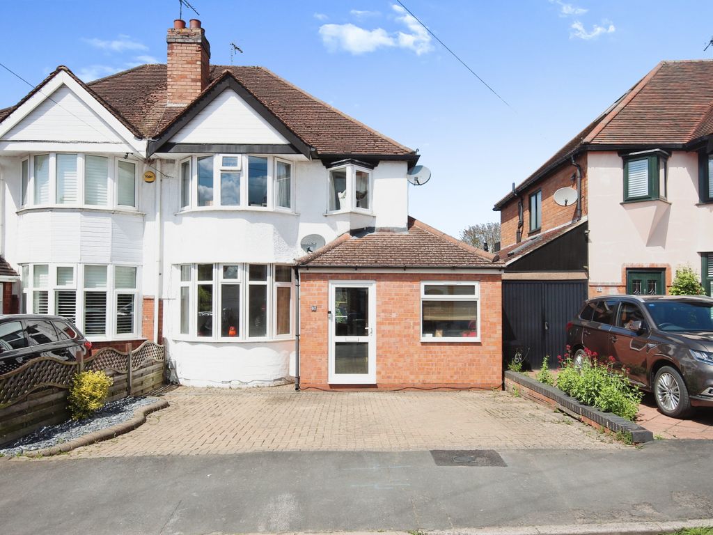 3 bed semidetached house for sale in Kinross Road, Leamington Spa, Warwickshire CV32 Zoopla