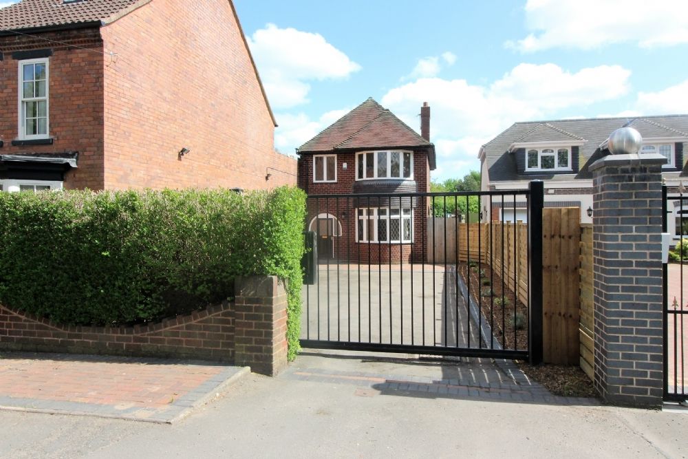 3 bed detached house for sale in Long Lane, Essington, Wolverhampton
