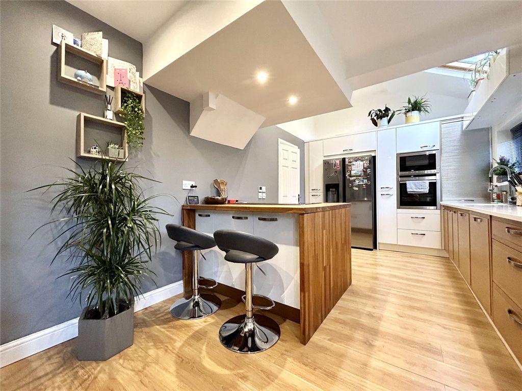 3 bed linkdetached house for sale in Linden Way, Droylsden, Manchester