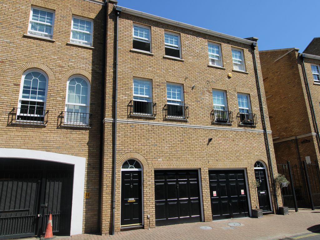 2 bed terraced house for sale in Rotherhithe Street, London SE16 Zoopla