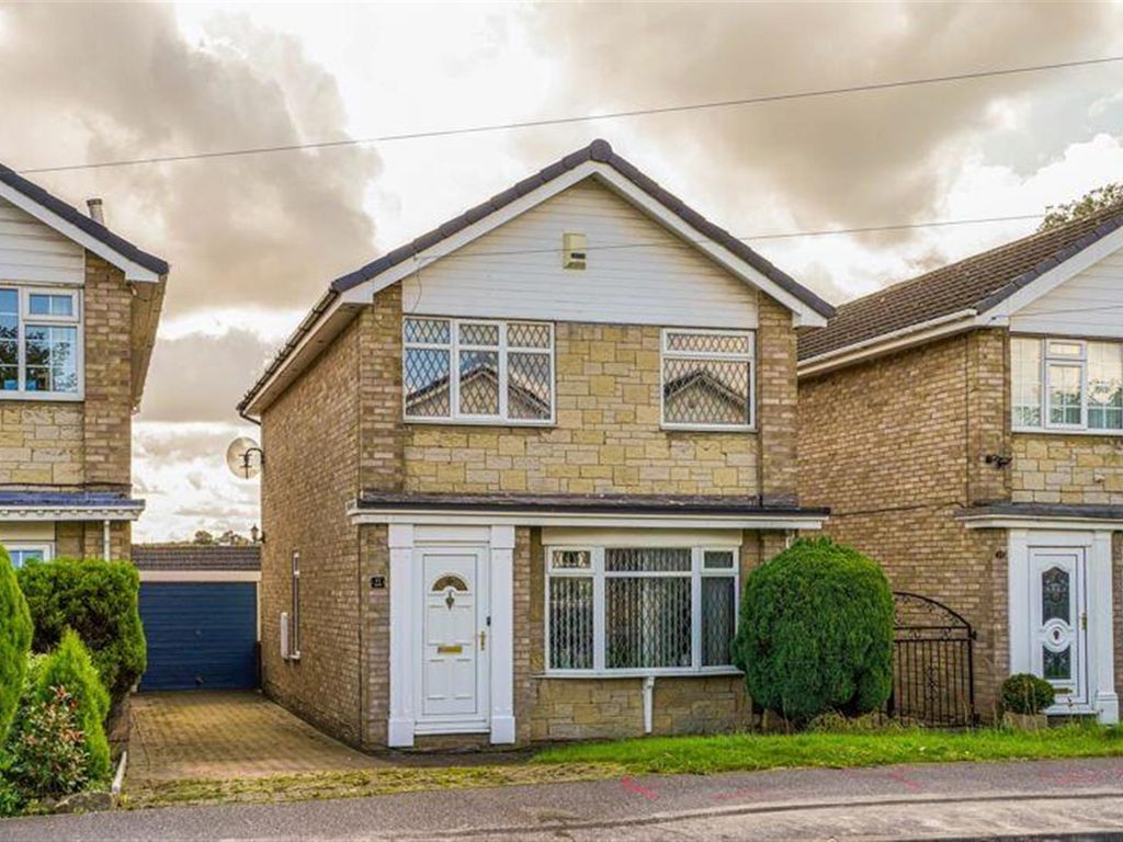 New home, 3 bed detached house for sale in Beechfield, New Farnley