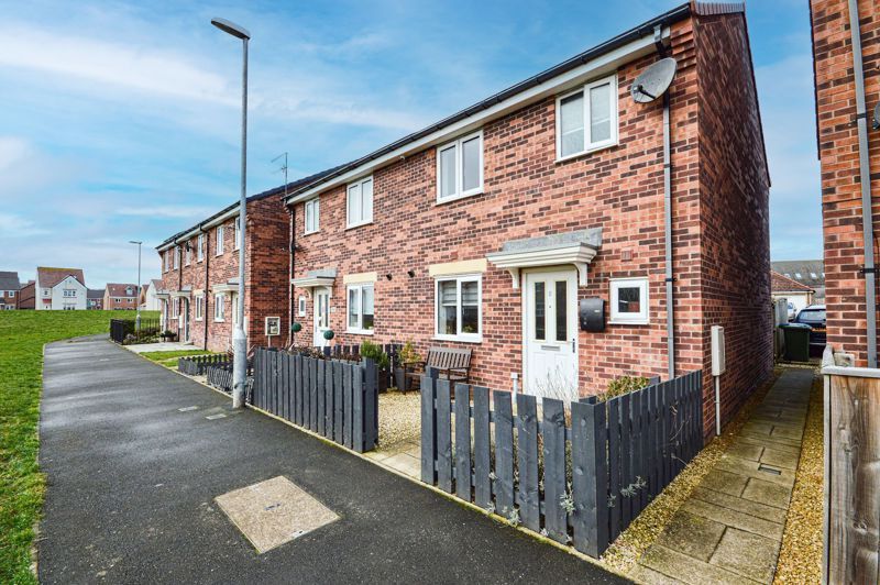 3 bed semidetached house for sale in Barmoor Row, Blyth NE24 Zoopla