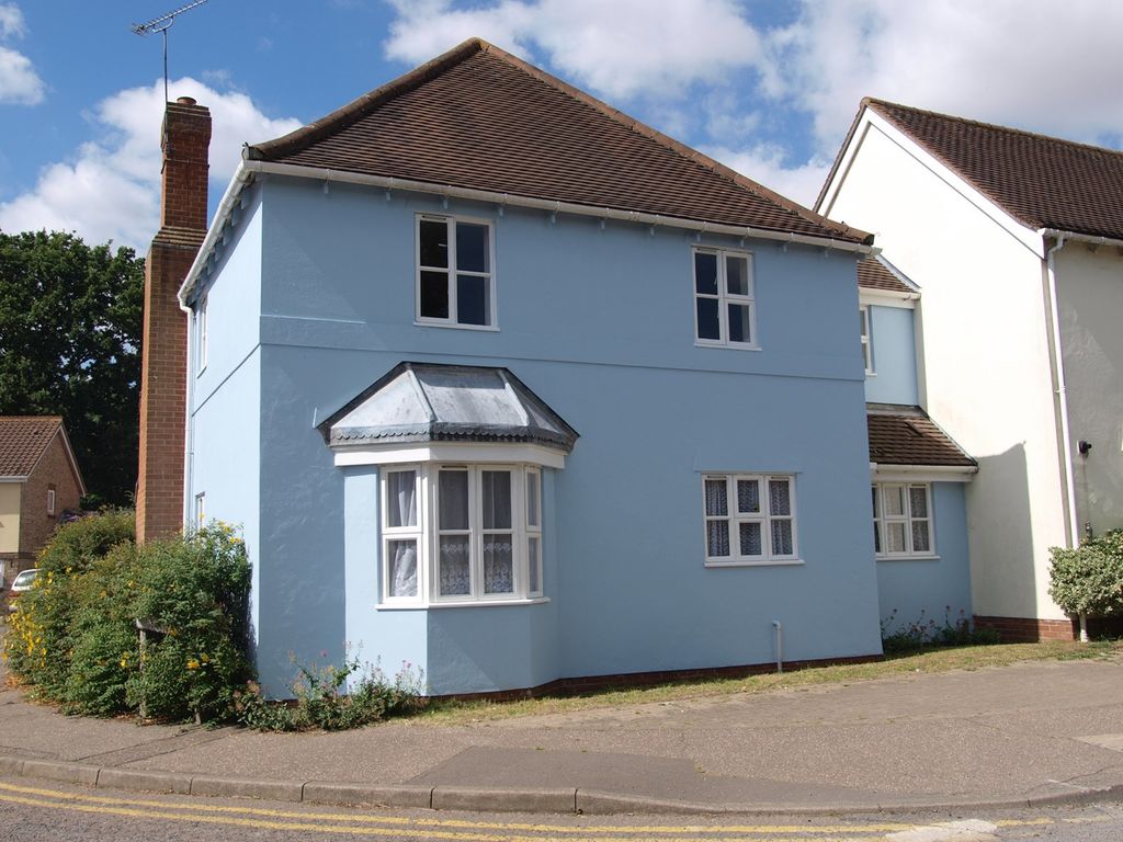 4 bed end terrace house to rent in Myneer Park, Coggeshall CO6, £1,550