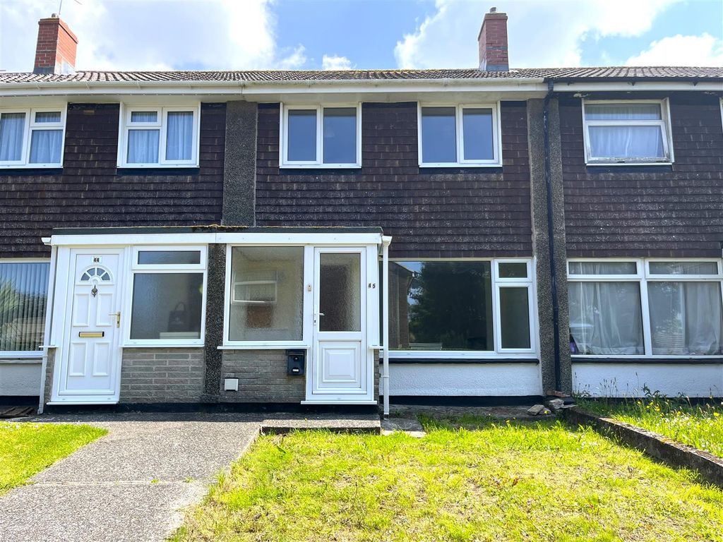 3 bed terraced house for sale in Rosevean Avenue, Camborne TR14, £200,000 Zoopla