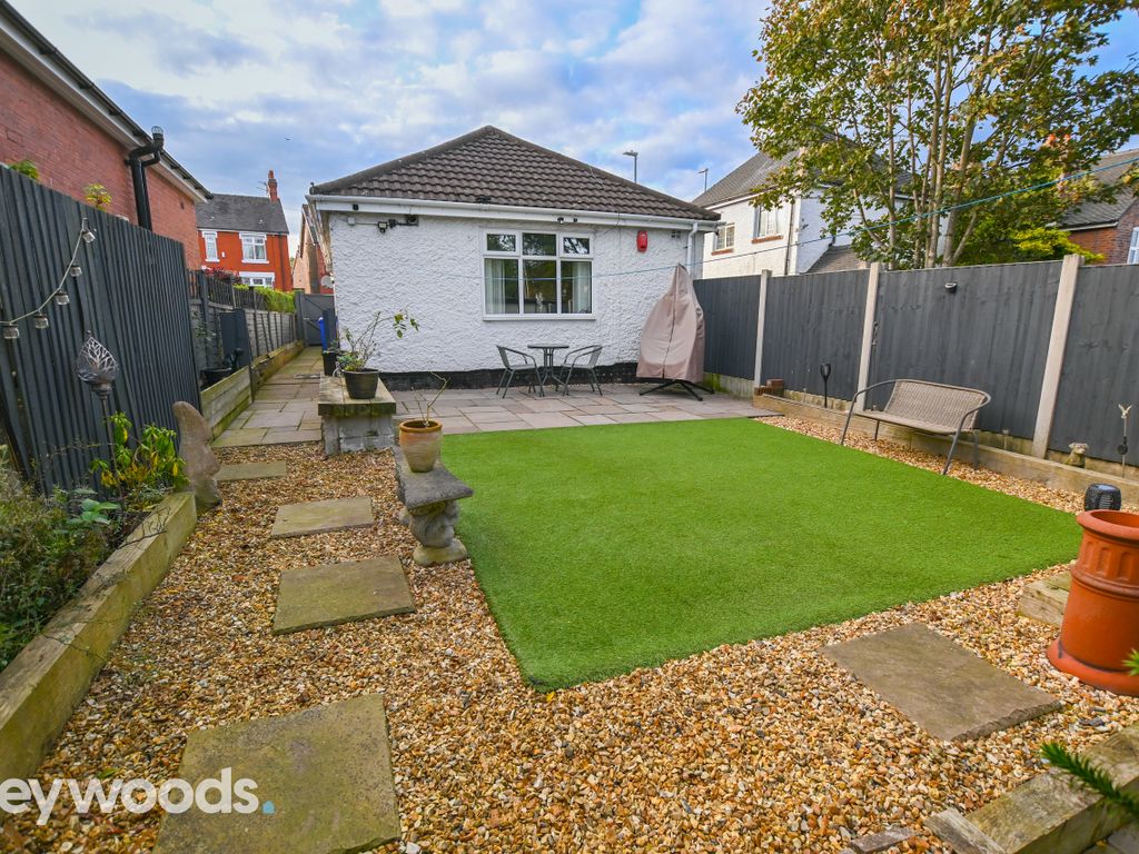 2 bed detached bungalow for sale in Biddulph Road, Chell, StokeOn