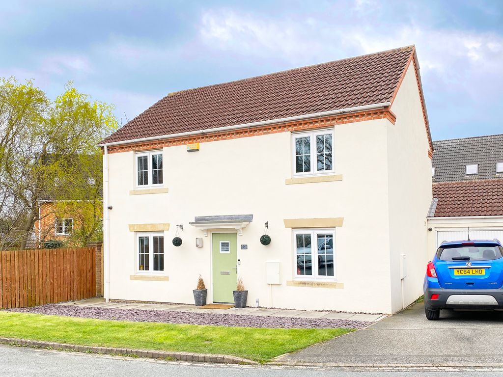 4 bed detached house for sale in Sovereign Fold, Knaresborough HG5, £
