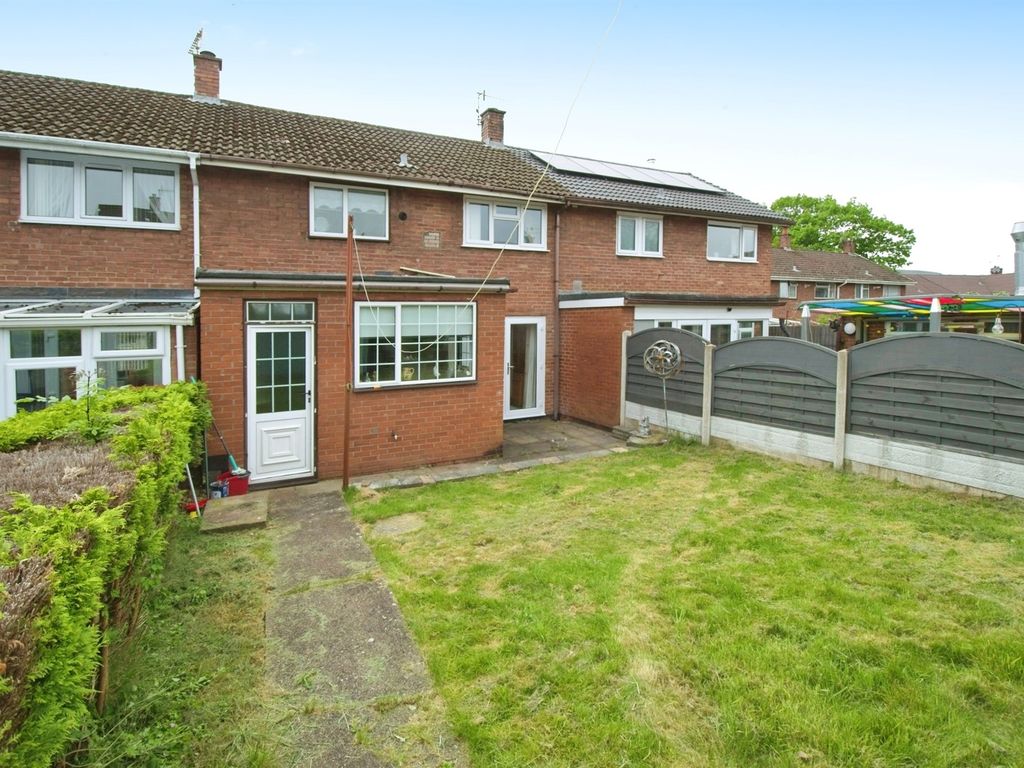 3 bed terraced house for sale in Kidwelly Road, Llanyravon, Cwmbran