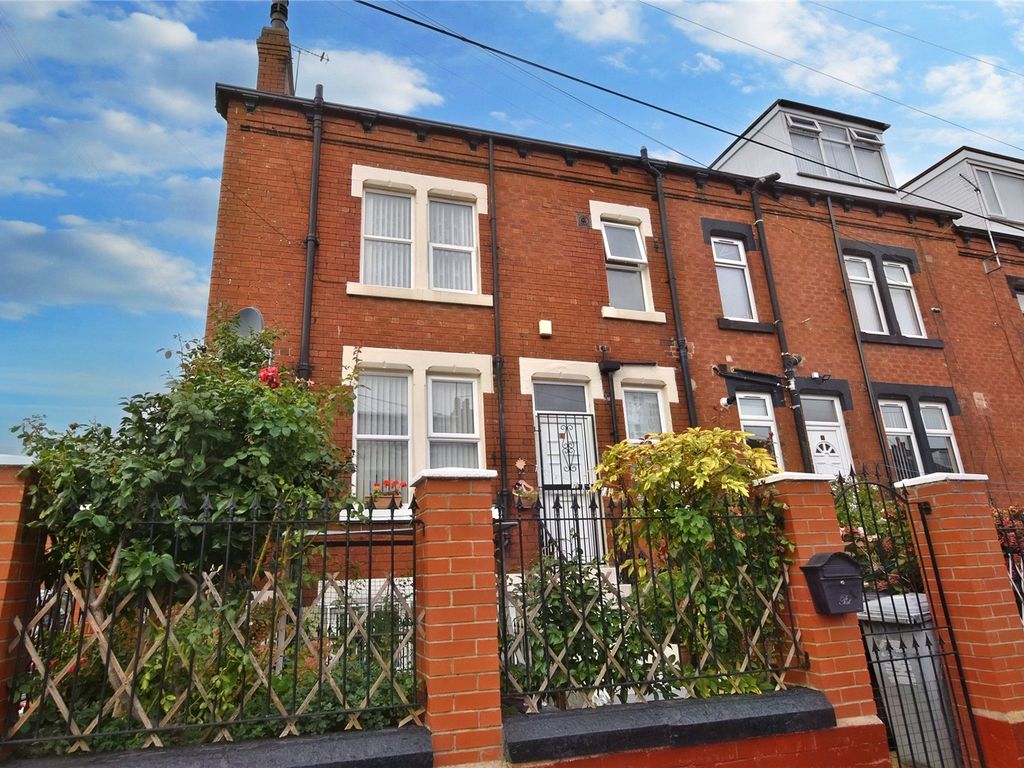 2 bed terraced house for sale in Primrose Lane, Leeds, West Yorkshire