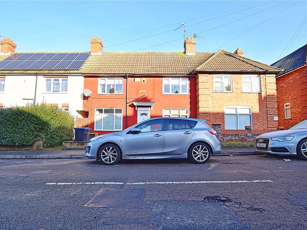 3 bed terraced house for sale in Milton Street North, Kingsley