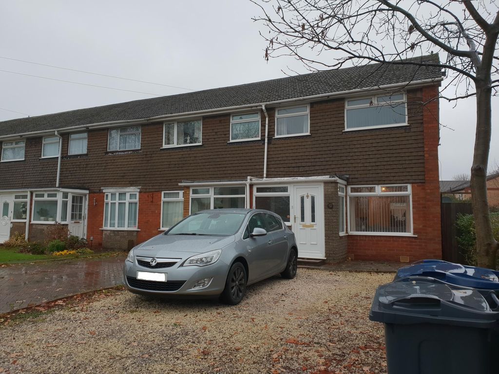 3 bed property to rent in Druids Lane, Birmingham B14 Zoopla