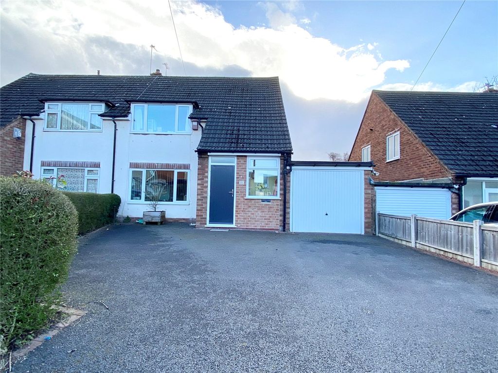 3 bed semidetached house for sale in Teagues Crescent, Trench, Telford