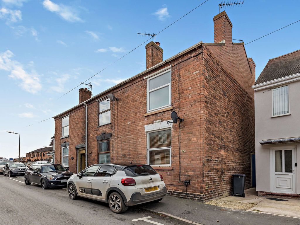 2 bed semidetached house for sale in Street, Wordsley