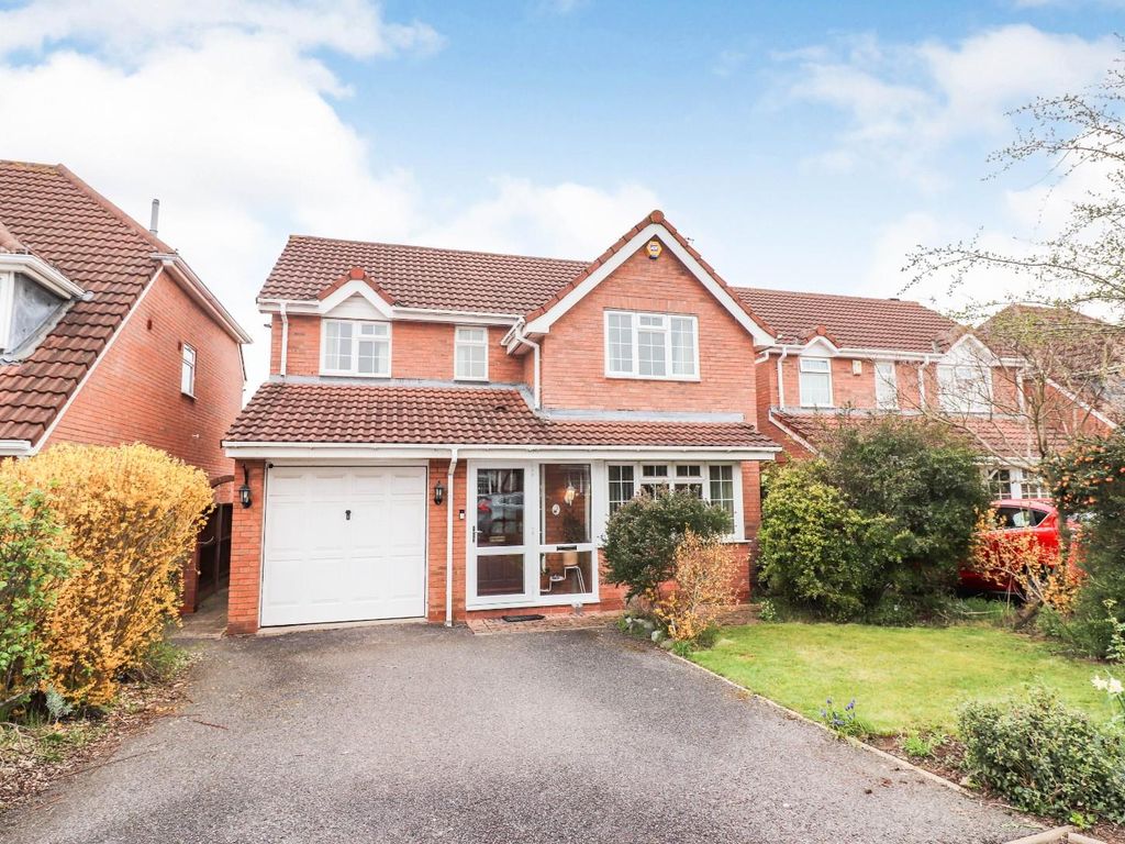 4 bed detached house for sale in Malham Close, Whitestone, Nuneaton