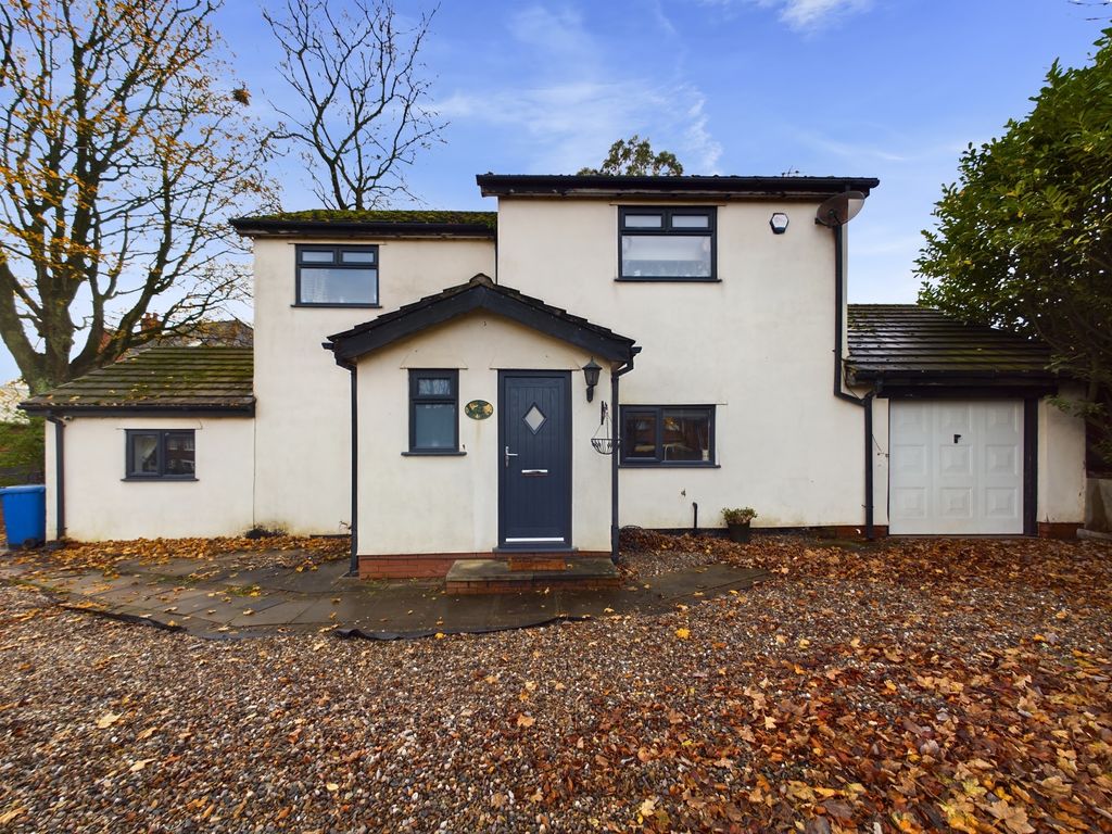 4 bed detached house for sale in Wigan Road, AshtonInMakerfield