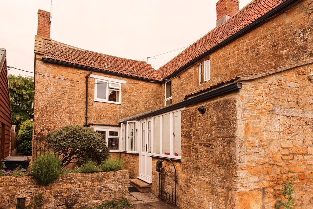 Studio to rent in Main Street, Ash, Martock TA12 Zoopla